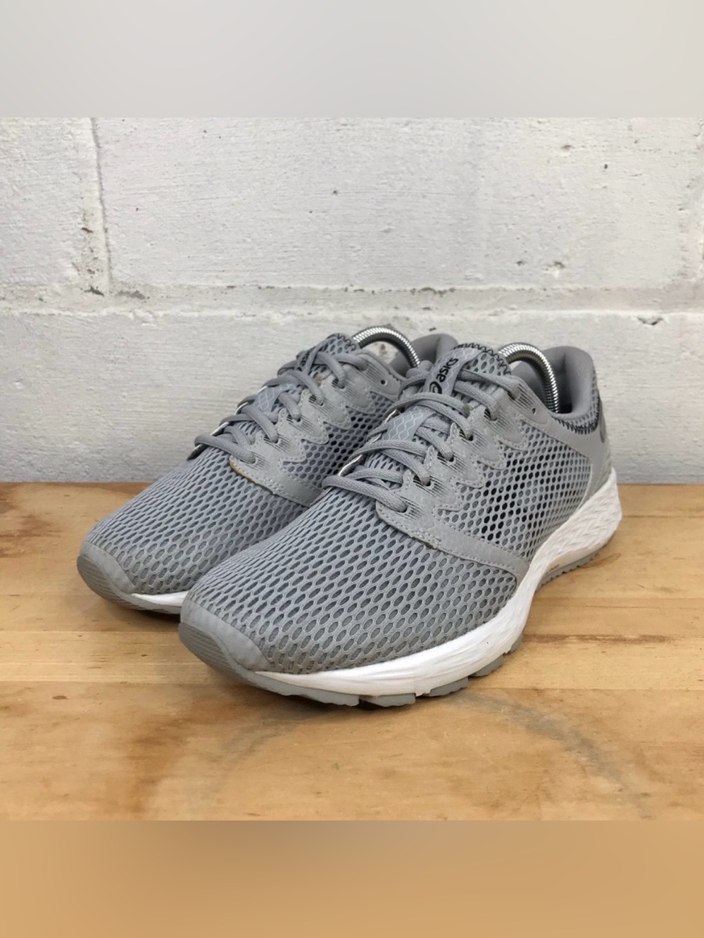 Asics Womens 10 Roadhawk FF 2 Running Shoes